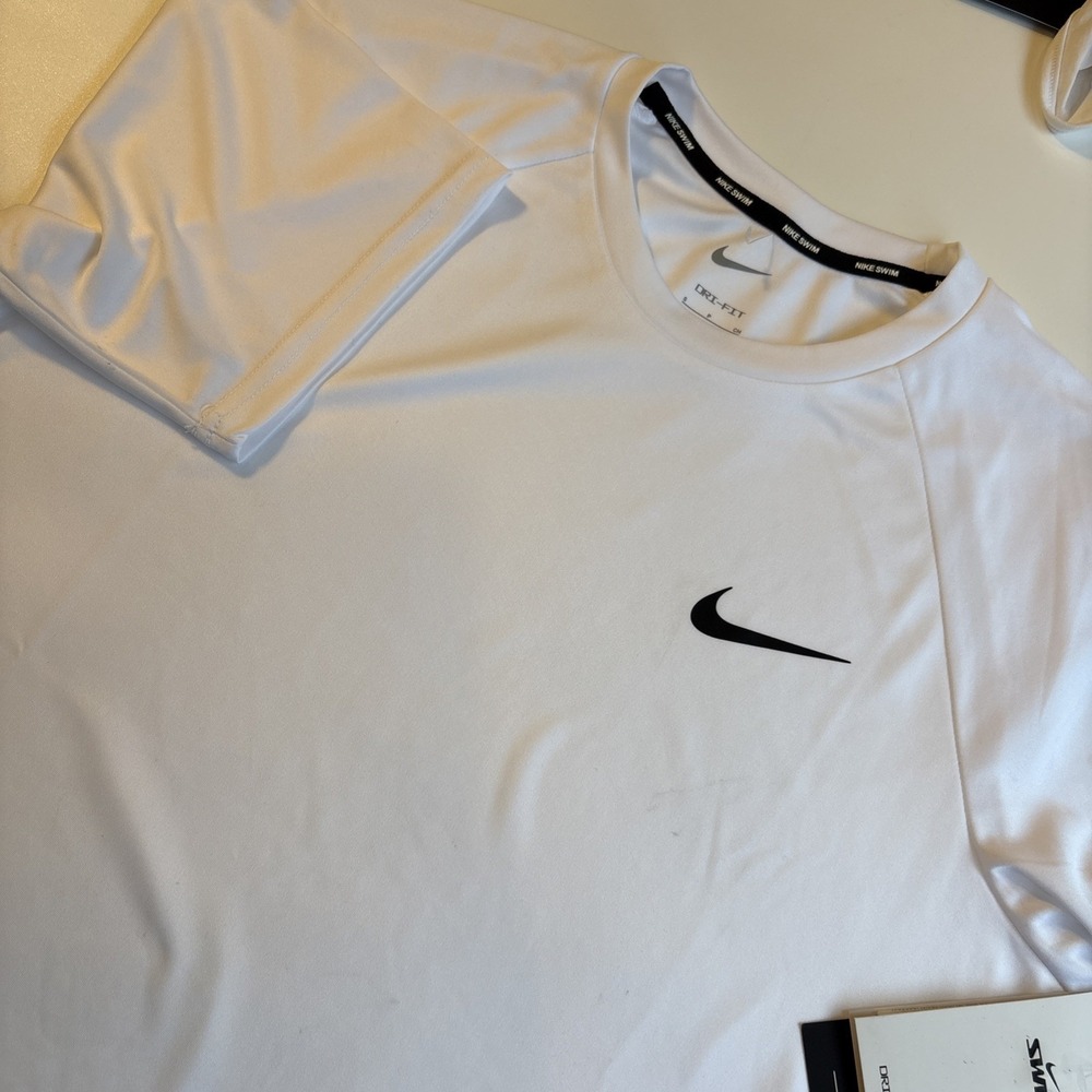 Nike Swim Men's Solid Short-Sleeve Hydroguard Swim‎ Shirt White